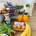 Ferienhaus Nadech - Glamping Na Statku Dekanovice