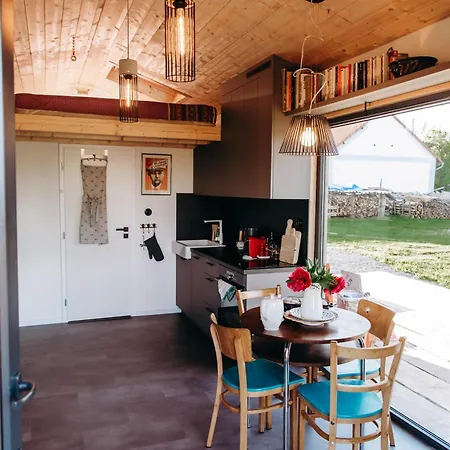 Holiday home Nadech - Glamping Na Statku *