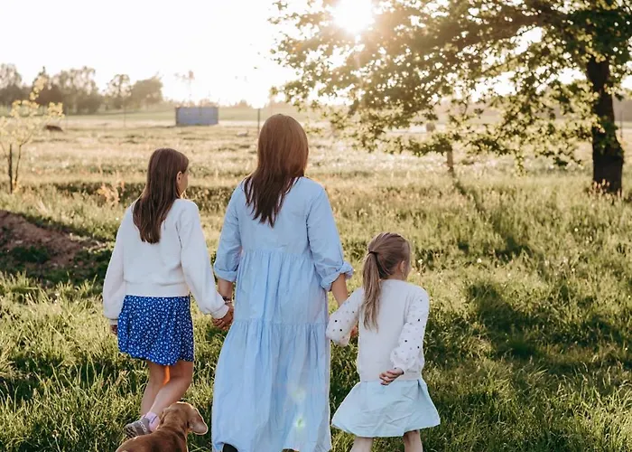 Nádech - Glamping Na Statku Dekanovice
